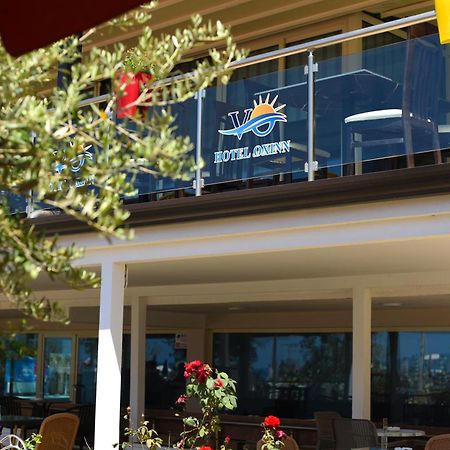 Vila Oxinn Kryemëdhenji Exterior photo