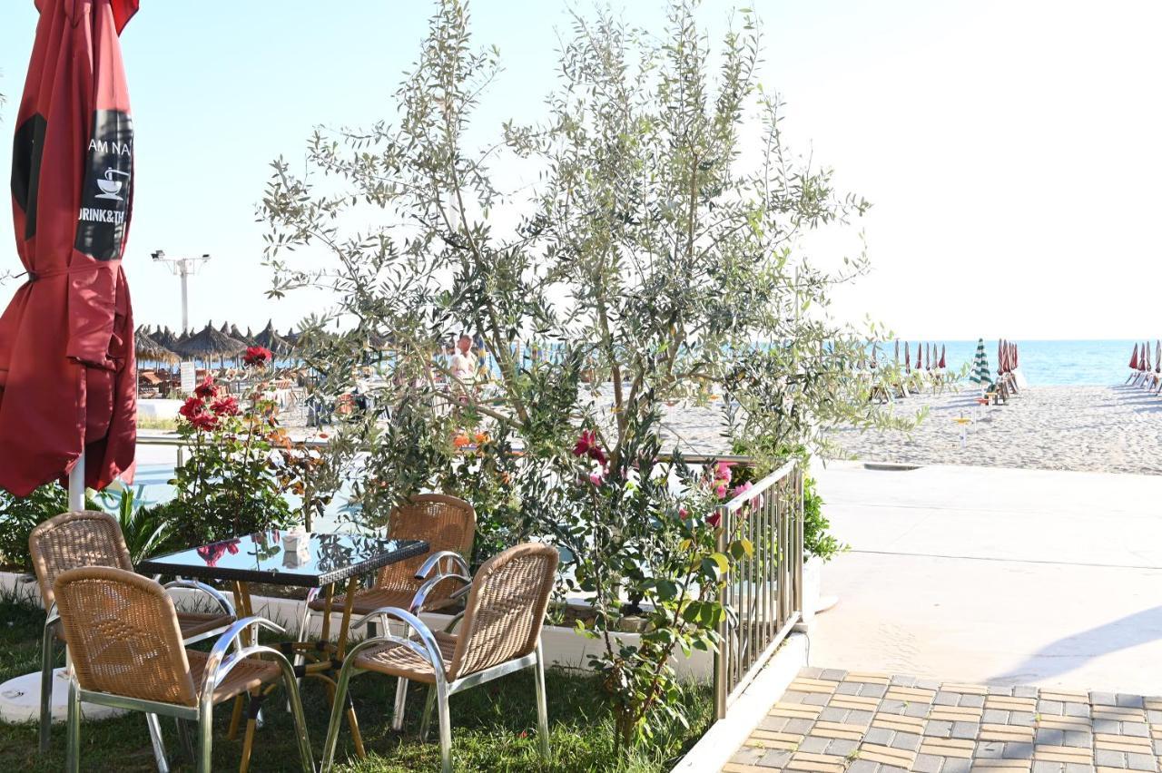 Vila Oxinn Kryemëdhenji Exterior photo